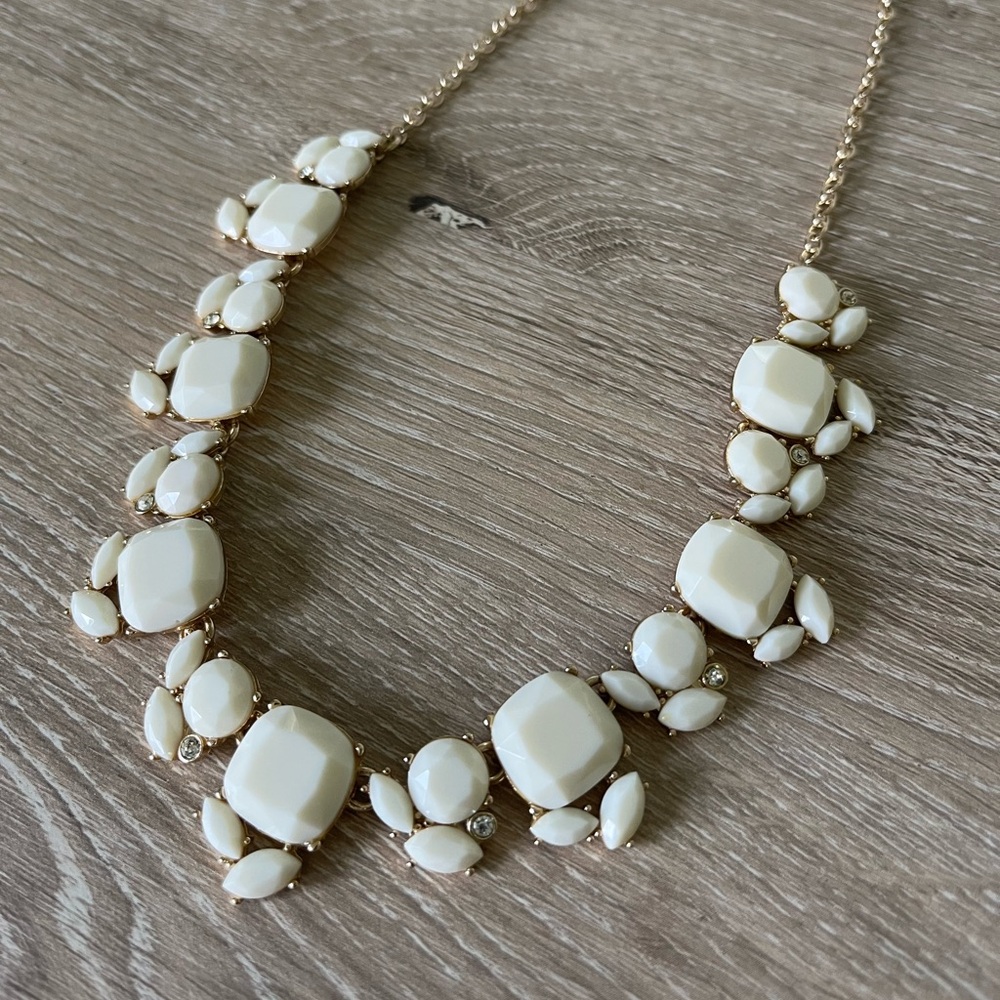 Banana Republic Cream and Gold Necklace with Layered Design - NWOT